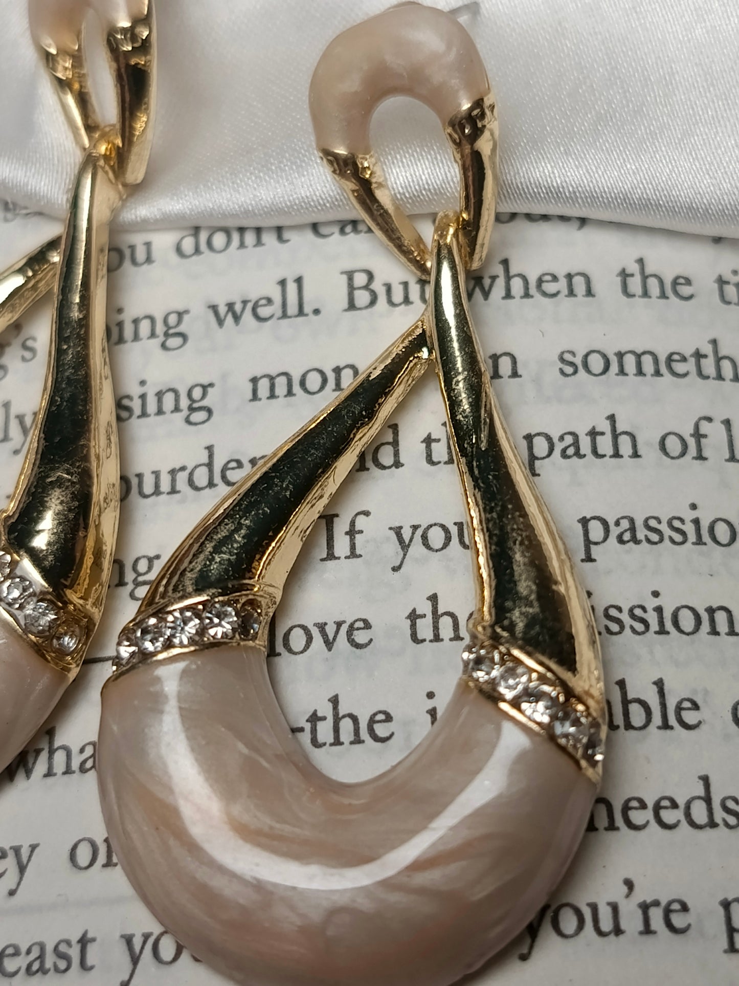 Abstract Marbled Resin Drop Earrings | Gold-Toned