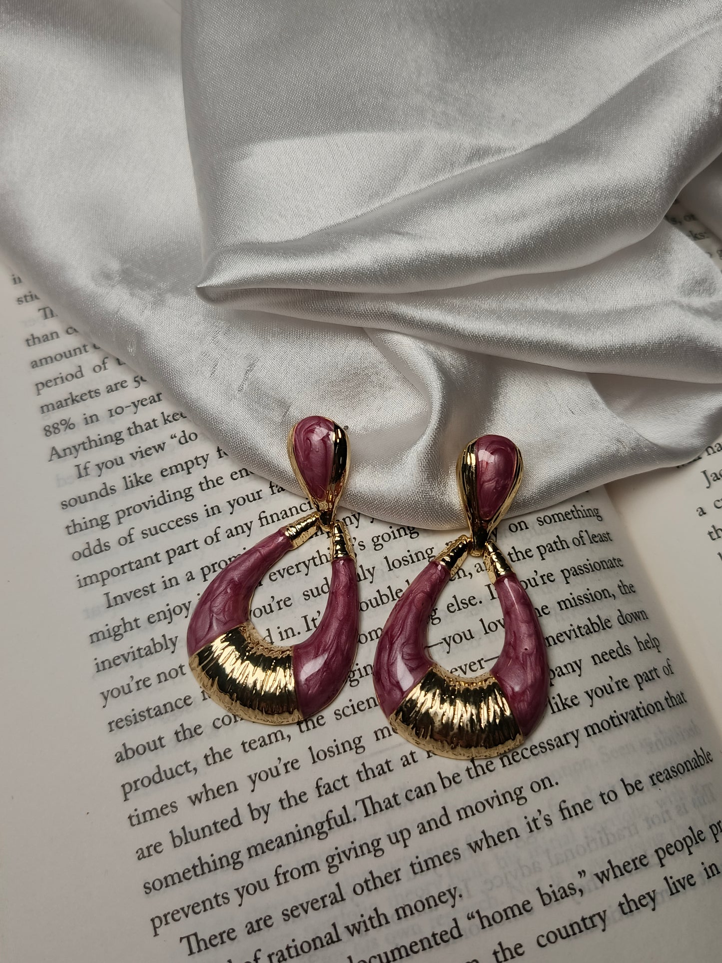 Bold Two-Tone Marbled Drop Earrings | Pink & Gold