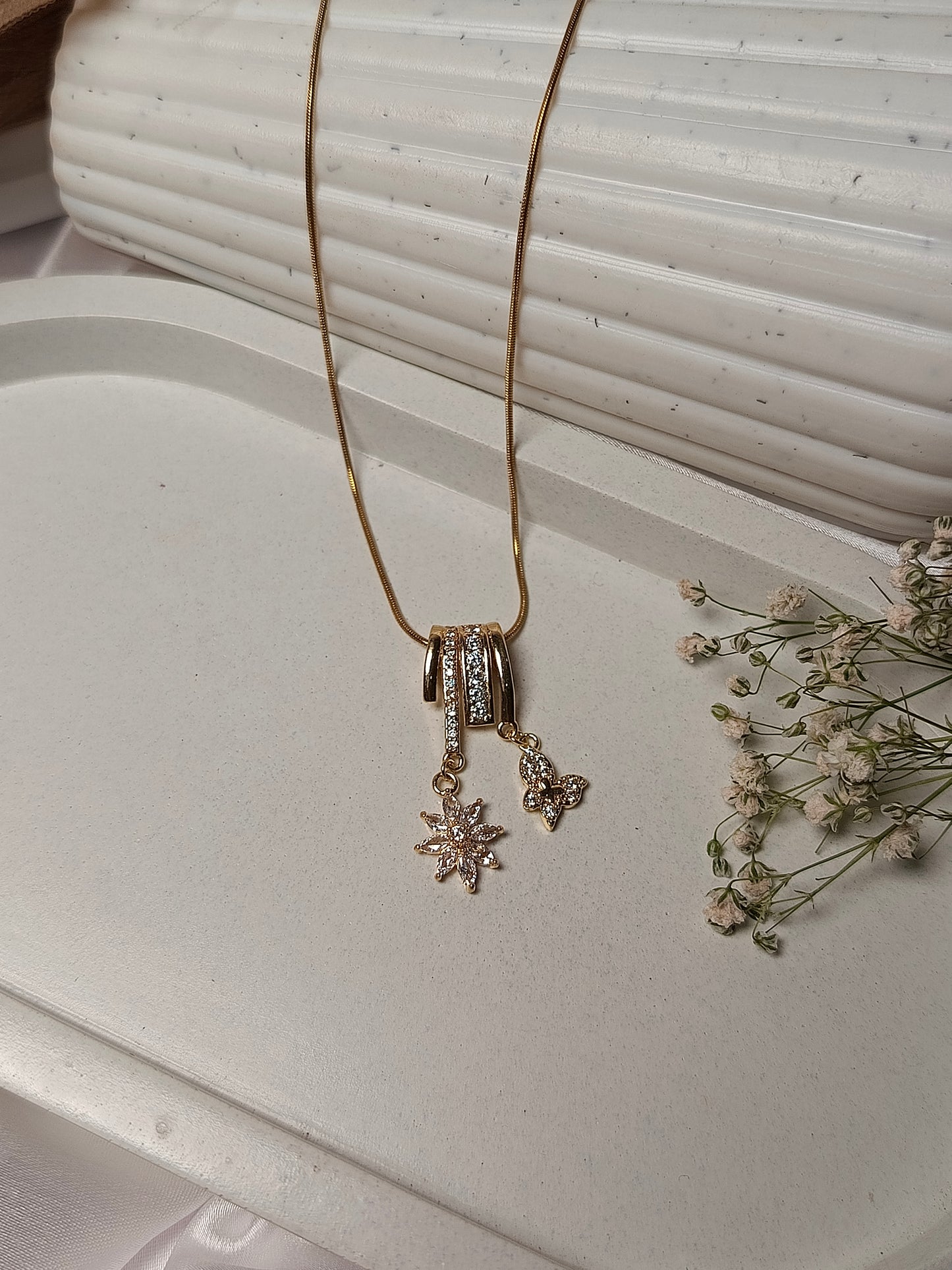 anti tarnish Gold-Plated charm Pendant Necklace