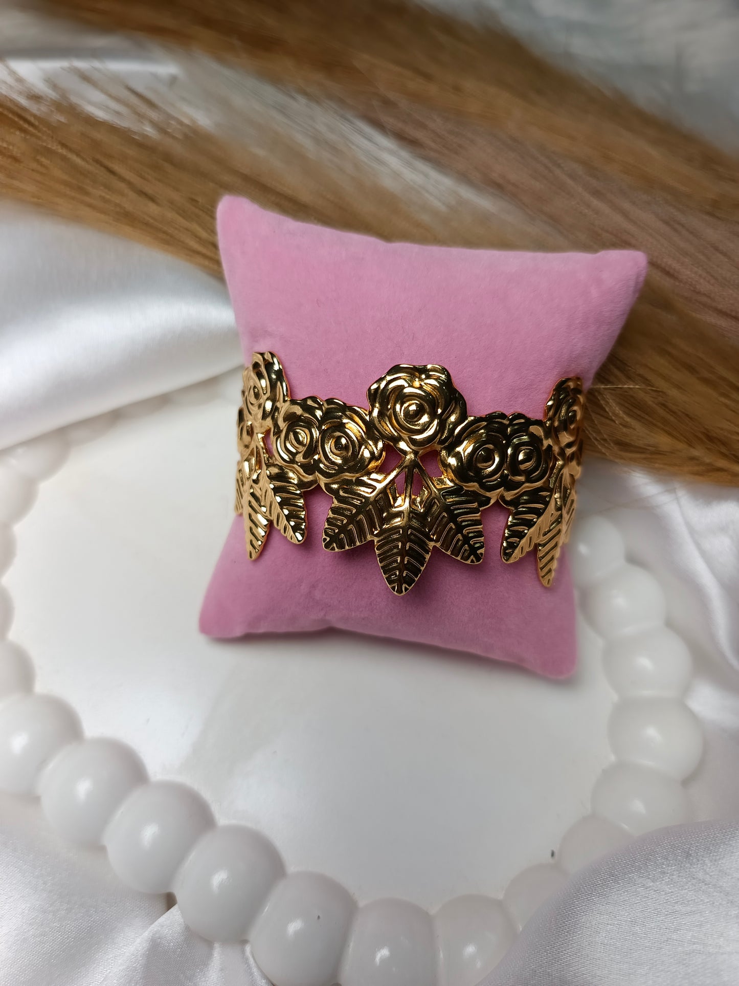 Anti tarnish Elegant Floral Cuff Bracelet