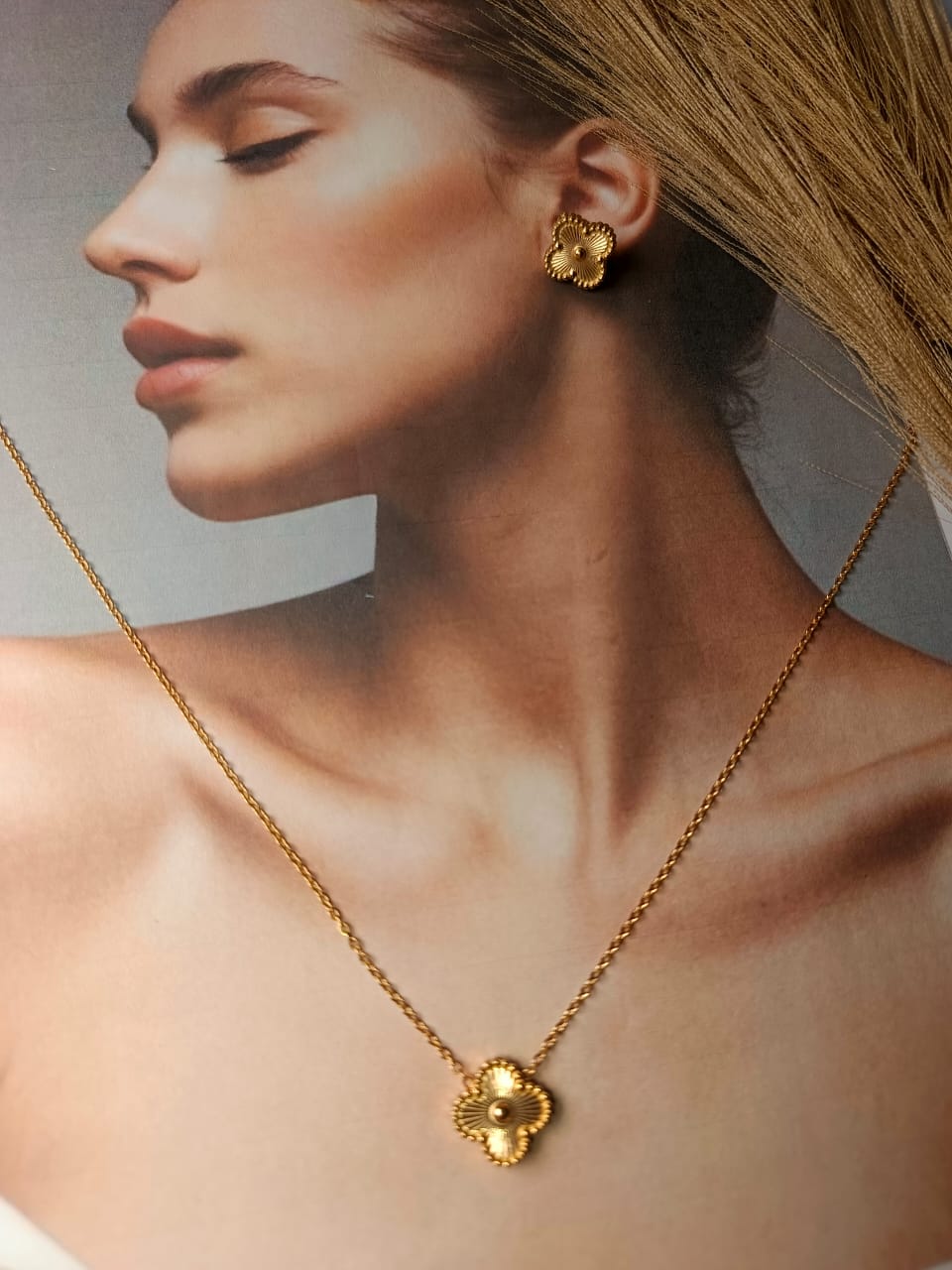 Anti-Tarnish Gold-Plated Clover Necklace and Earrings Set