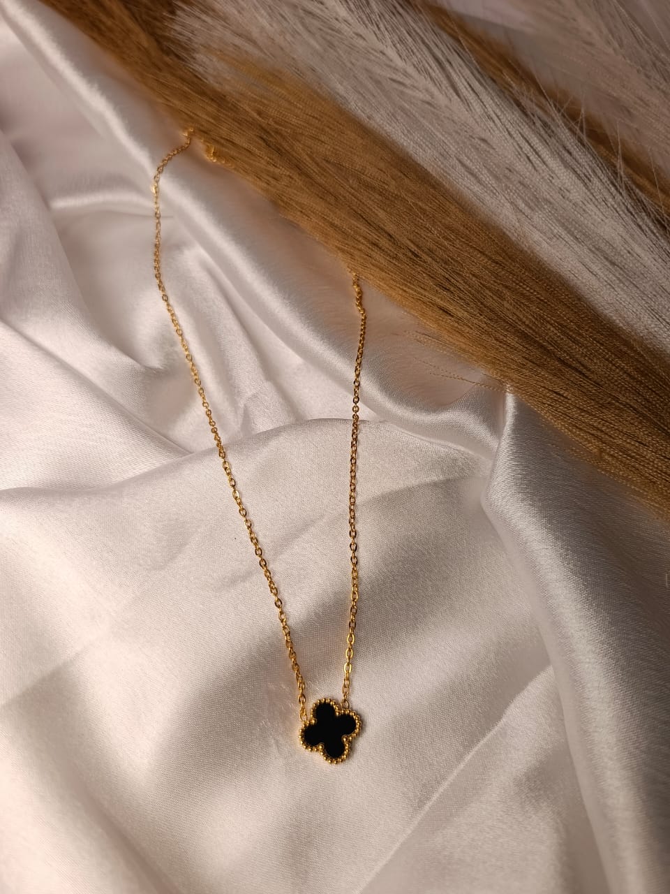 Anti-Tarnish Gold-Plated Clover Necklace