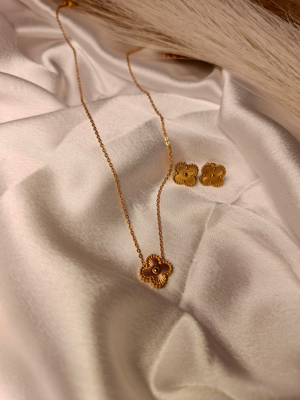 Anti-Tarnish Gold-Plated Clover Necklace and Earrings Set