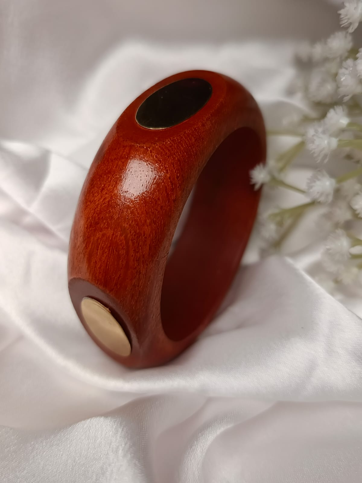 Trending free size up to 2'8 Polished Wood Bangle with Subtle Gold Inlays - Timeless Elegance