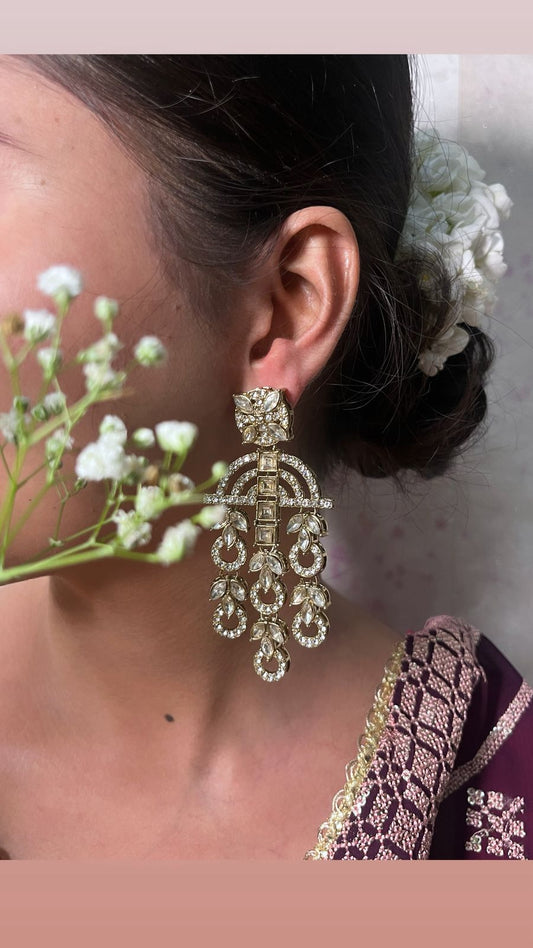 ishara drop earring