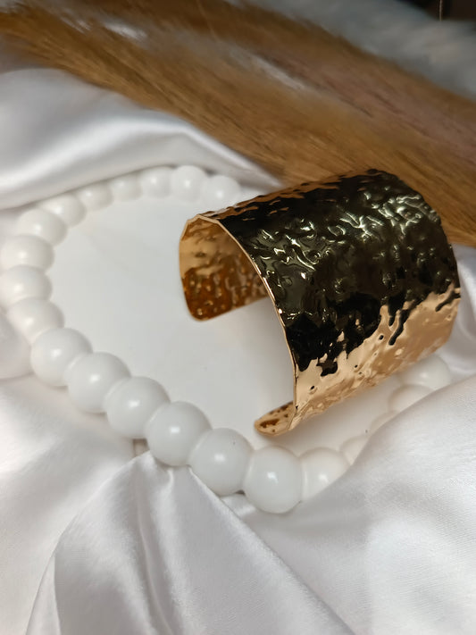 Anti tarnish Bold Hammered Gold Cuff Bracelet
