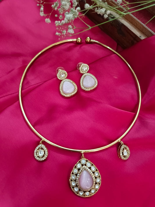 Rose Quartz & Kundan Choker hasli