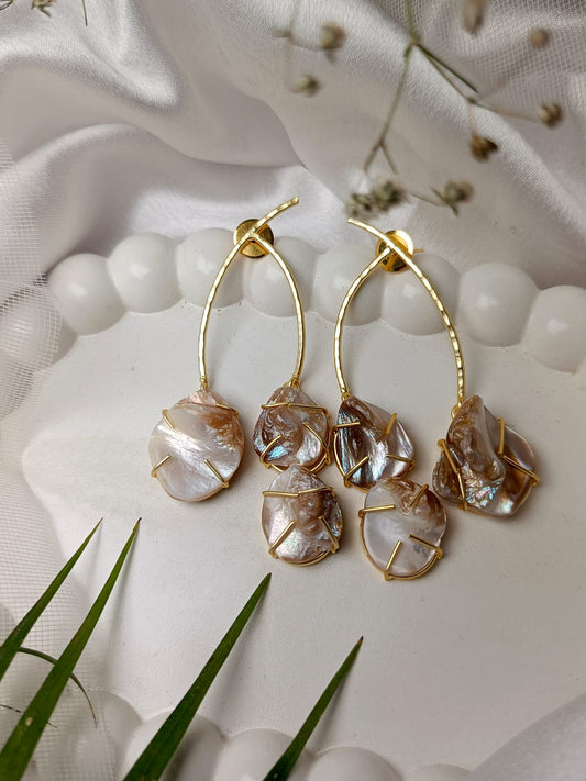 Iridescent Baroque Pearl Dangle brass Earrings