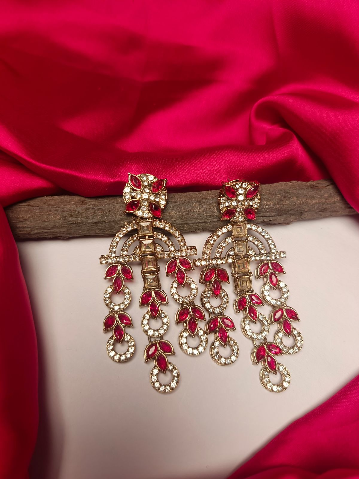 ishara drop earring