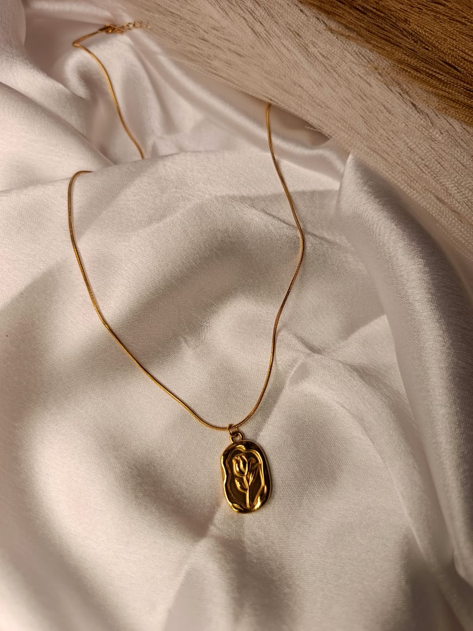 Anti-Tarnish Gold-Plated Flower Medallion Necklace