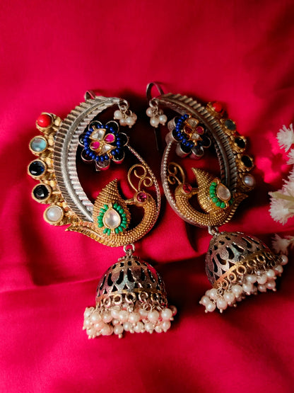 Premium Paachi Kundan Earcuff: Artisan Indian Design | Uncut Gemstone Elegance